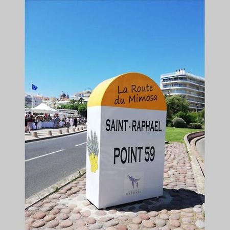 Beach-City 3 Pieces Saint-Raphaël Exteriér fotografie